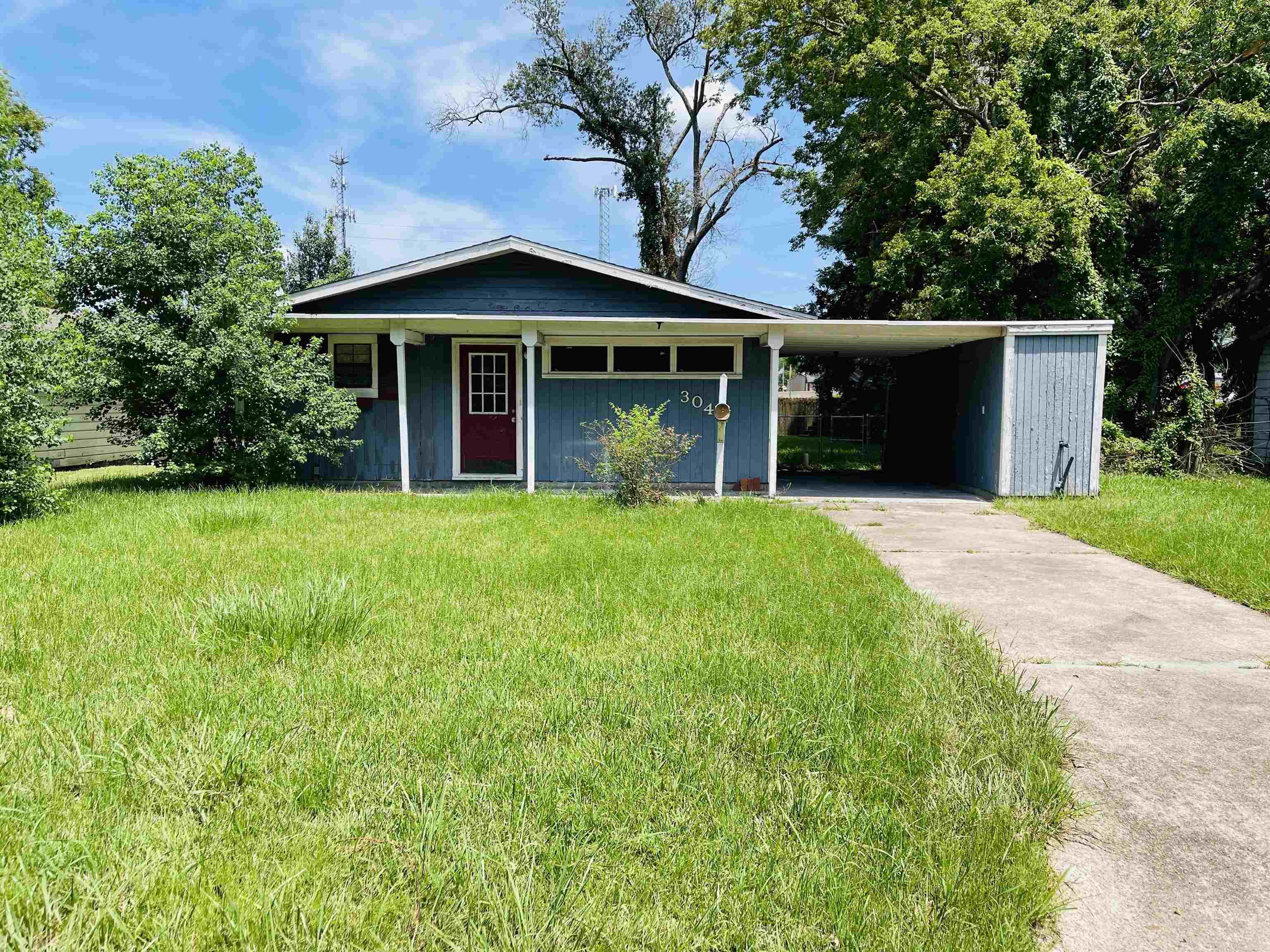 Property Photo:  3040 19th Street  TX 77706 