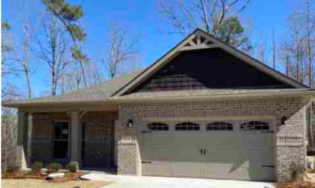 Property Photo:  1838 Shadowbrook Ln  AL 35055 - CULLMAN 