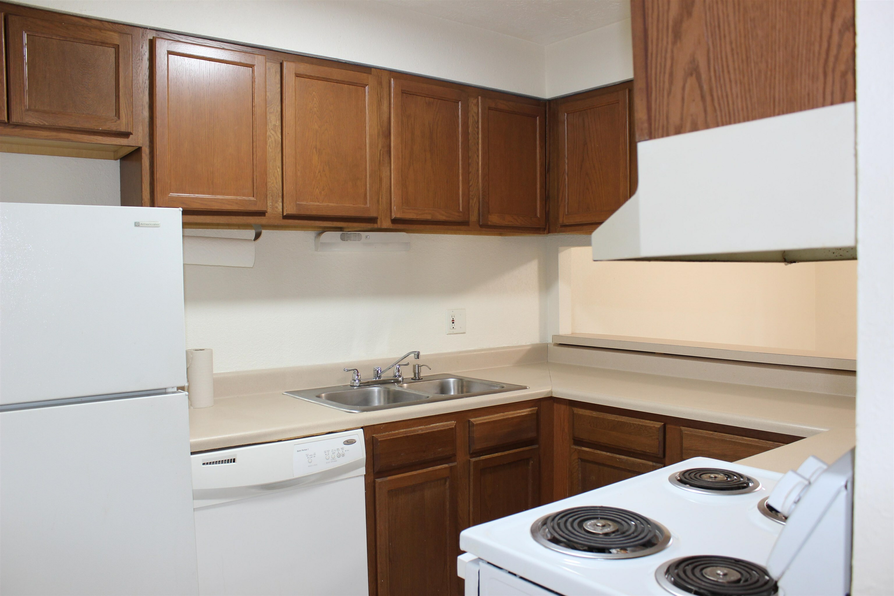 Property Photo:  2020 Continental Avenue 143  FL 32304 