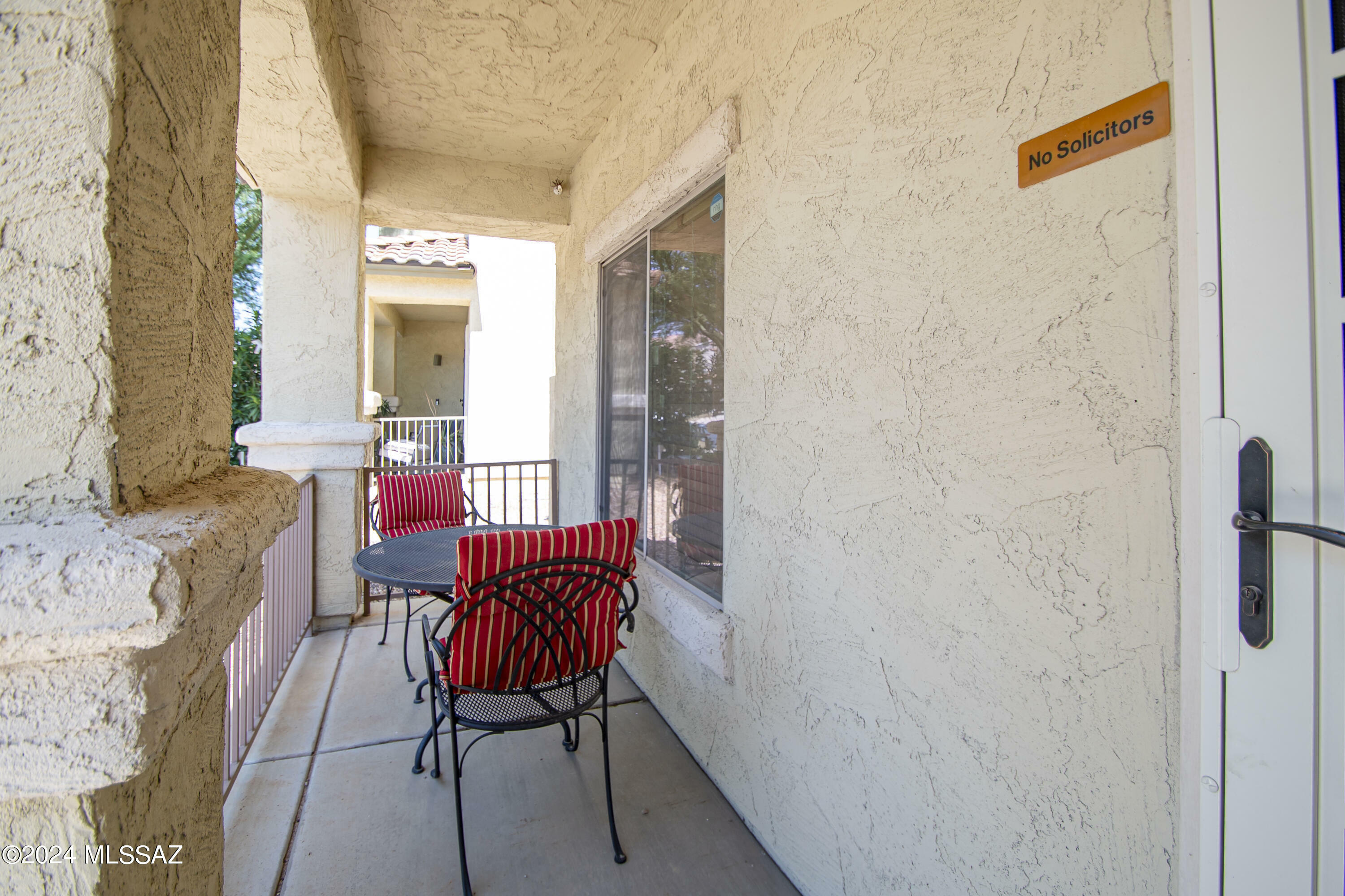 Property Photo:  867 W Vuelta Granadina  AZ 85629 