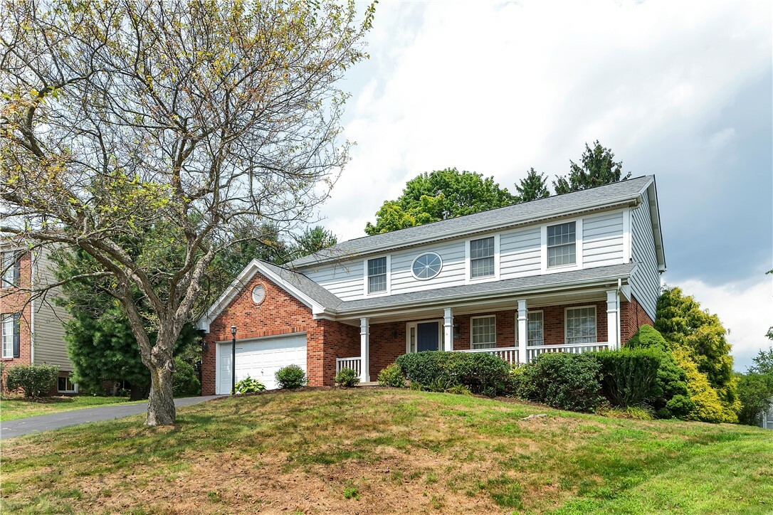 Property Photo:  138 Ridgeview Circle  PA 15116 