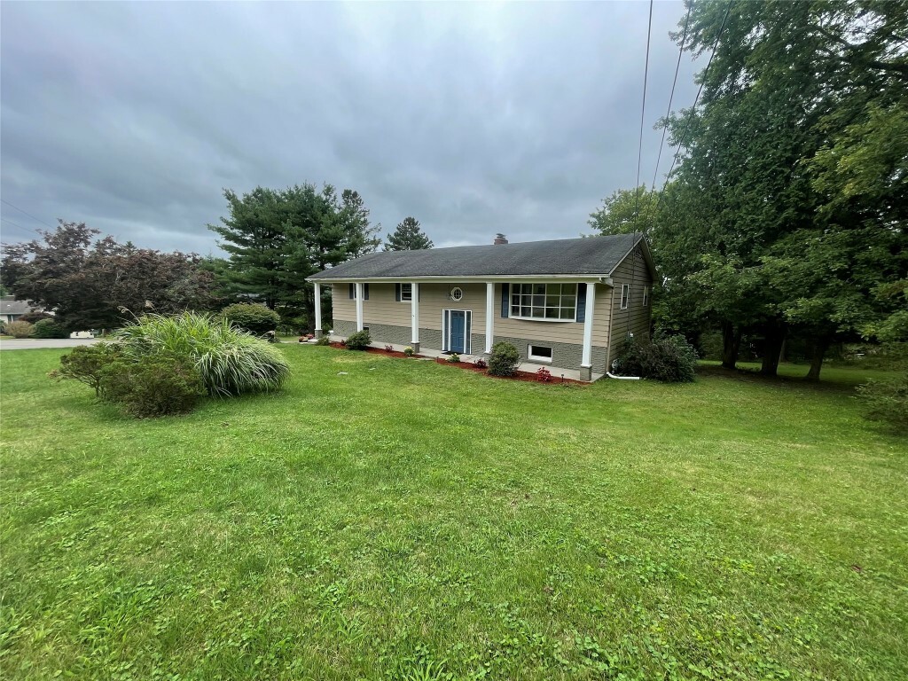 Property Photo:  1 Deerfield Dr  NY 13827 