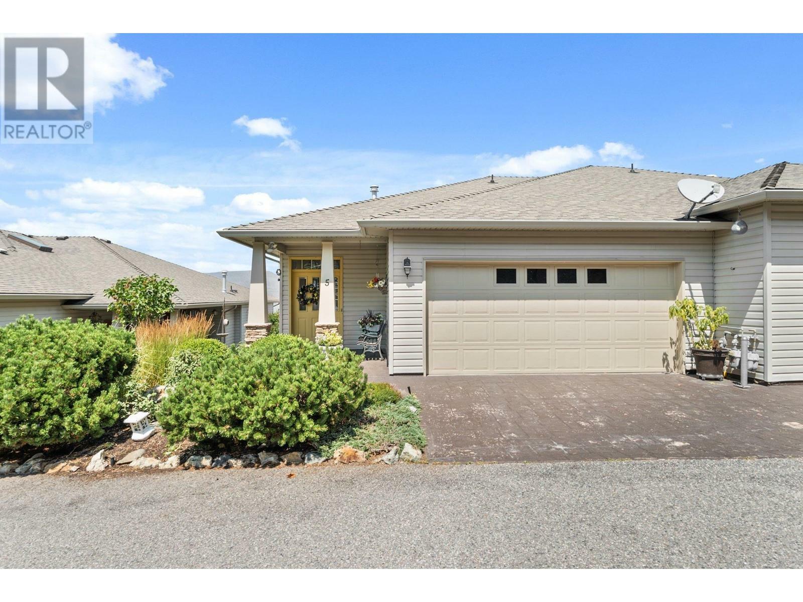 Property Photo:  700 South Crest Drive 5  BC V1W 4X7 