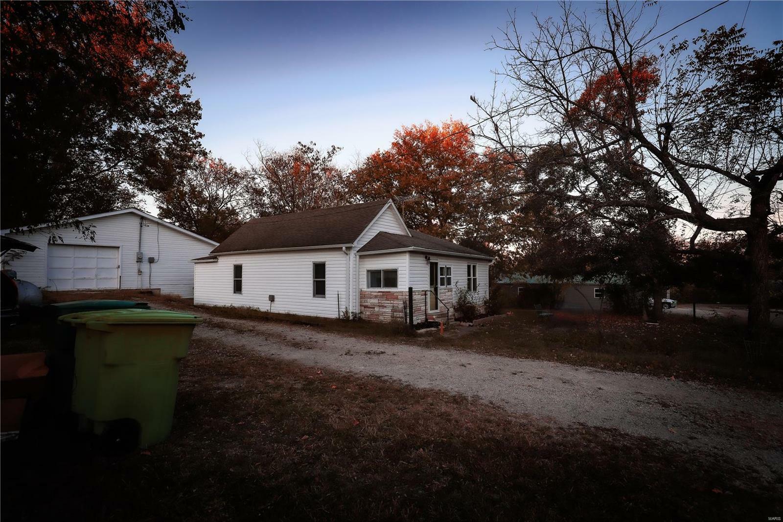 669 Meramec  Park Hills MO 63601 photo