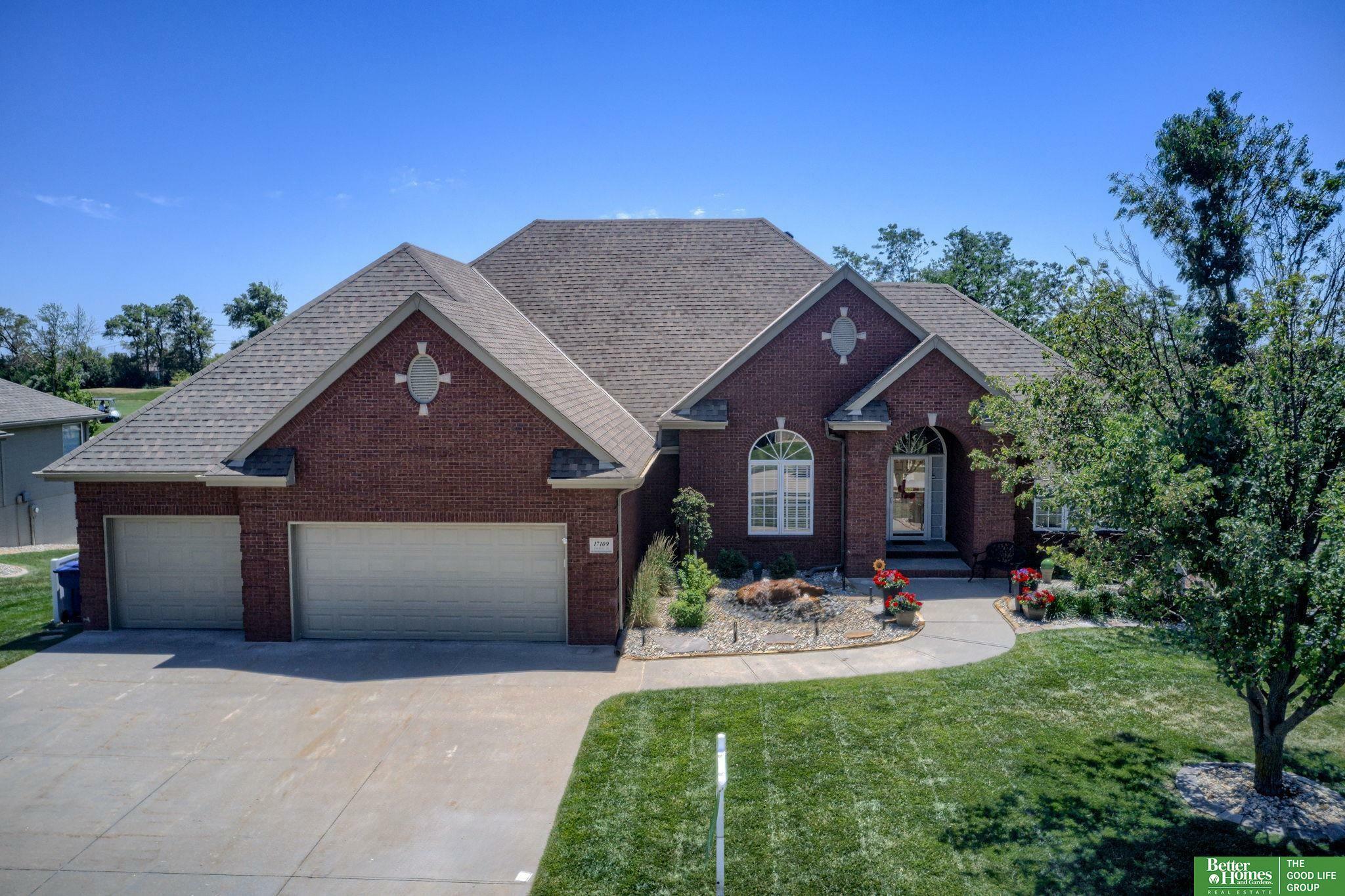 17109 Oakmont Drive  Omaha NE 68136 photo