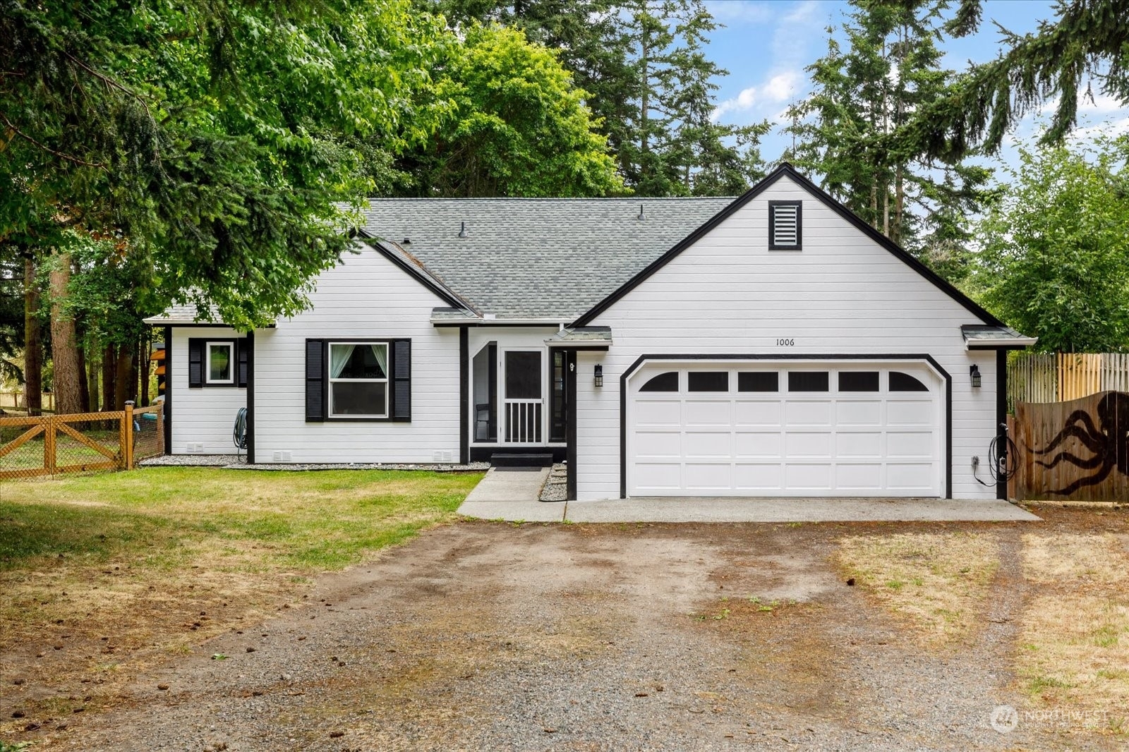 Property Photo:  1006 NE Pennington Loop  WA 98239 