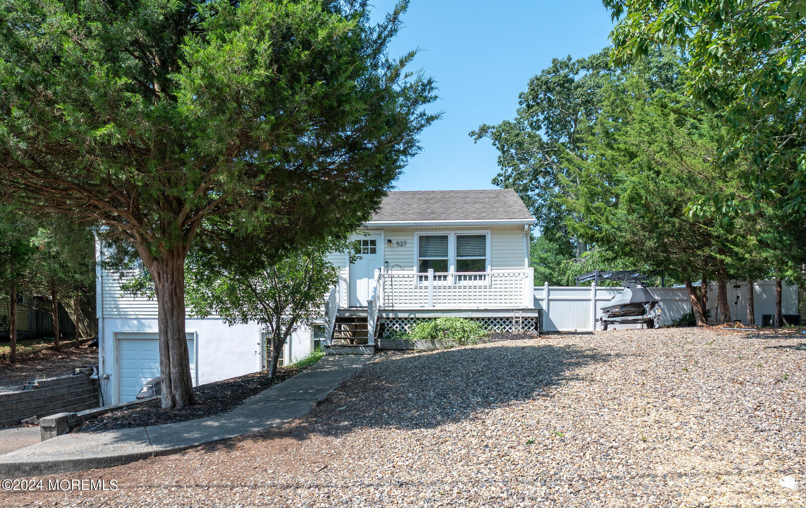 Property Photo:  527 Chelsea Street  NJ 08731 