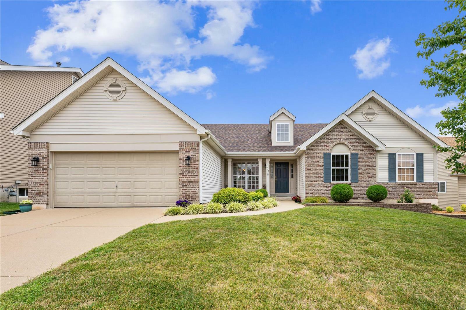 Property Photo:  416 Valley Spring Drive  MO 63366 