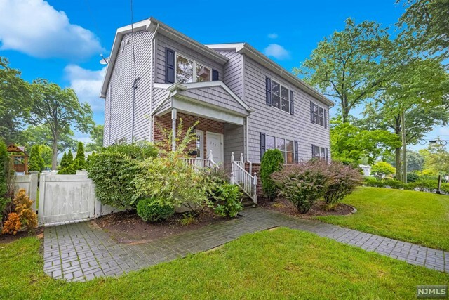 Property Photo:  127 Belvidere Road  NJ 07452 