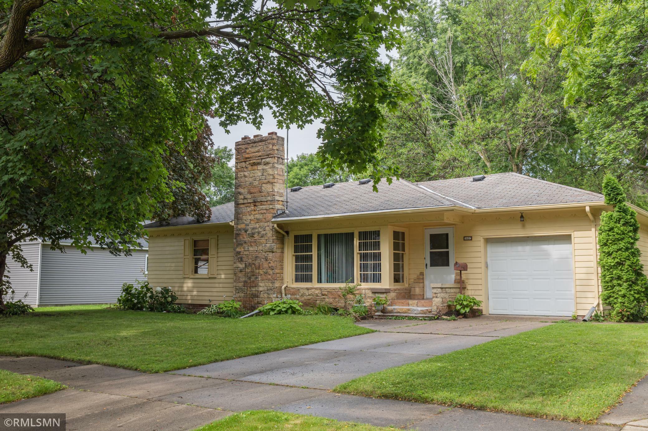 Property Photo:  1603 Judd Avenue N  MN 55336 