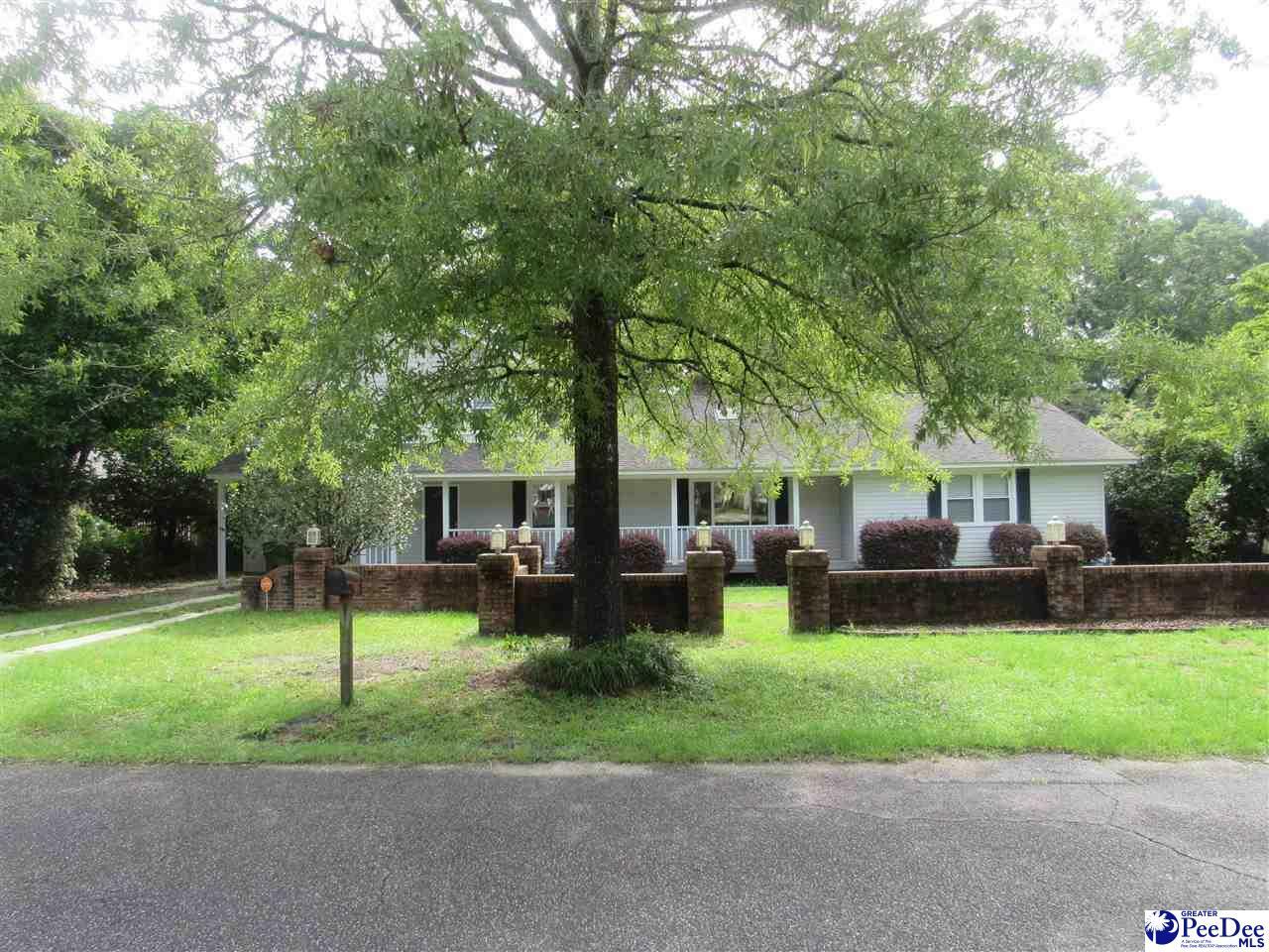 Property Photo:  816 Indian Drive  SC 29501 