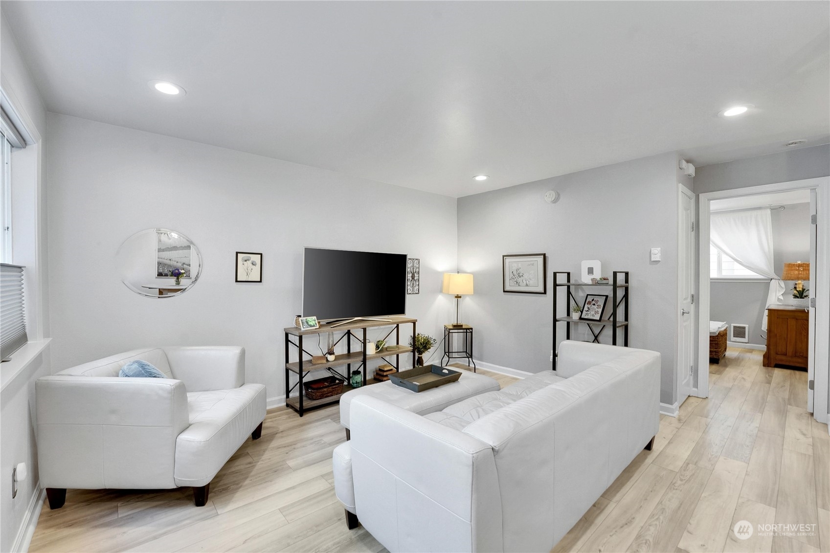 Property Photo: 604 N 3rd Street 3 WA 98403