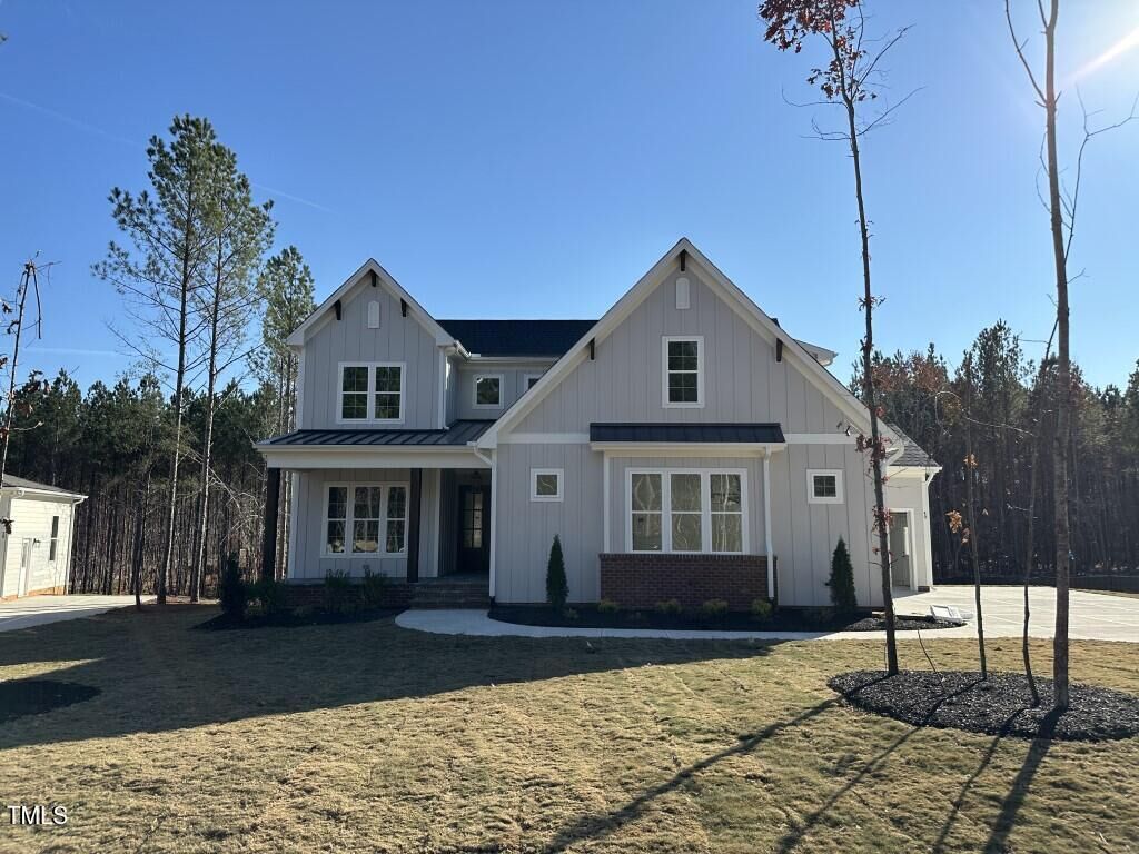 Property Photo: 40 Spanish Oak Drive NC 27596