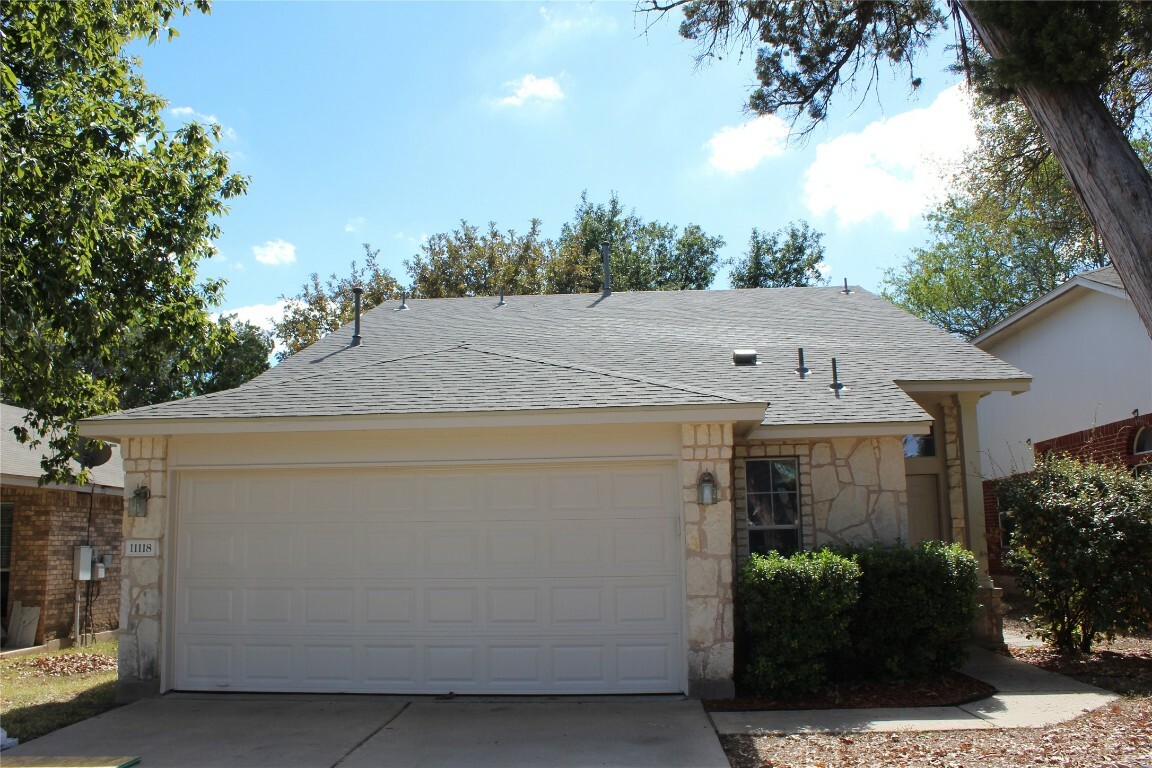 Property Photo:  11118 Jim Thorpe Lane  TX 78748 