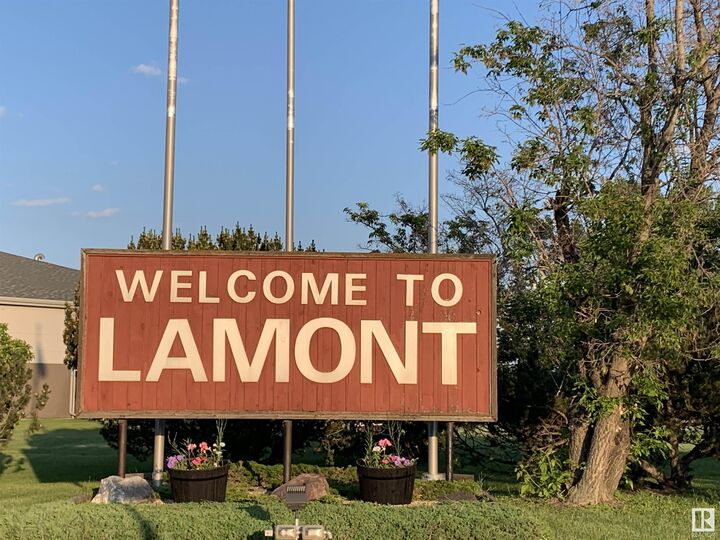 4920 Hwy 15  Lamont AB T0B 2R0 photo