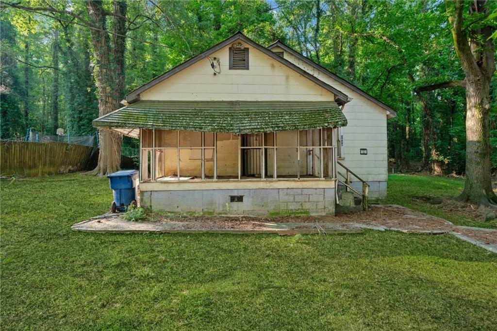 Property Photo:  3640 Boulder Park Drive SW  GA 30331 