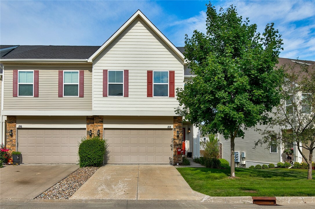Property Photo: 188 79th Street IA 50266