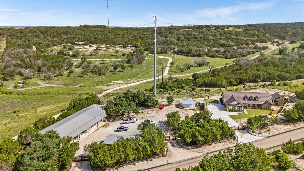 Property Photo:  191 Kerrville Country Dr  TX 78028 