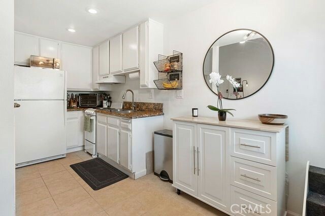 Property Photo:  28947 Thousand Oaks Boulevard 229  CA 91301 