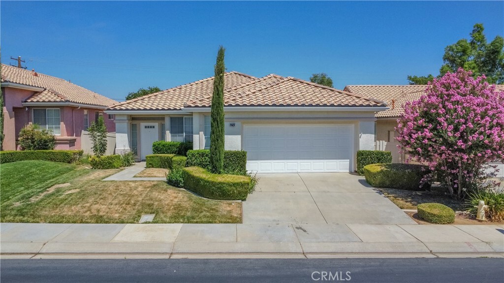 Property Photo:  1290 S Bay Hill Road  CA 92220 