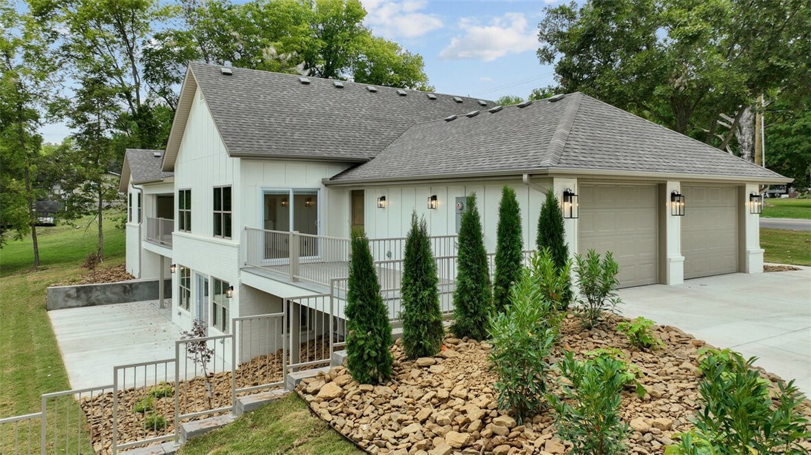 Property Photo:  10925 Highway 170  AR 72753 