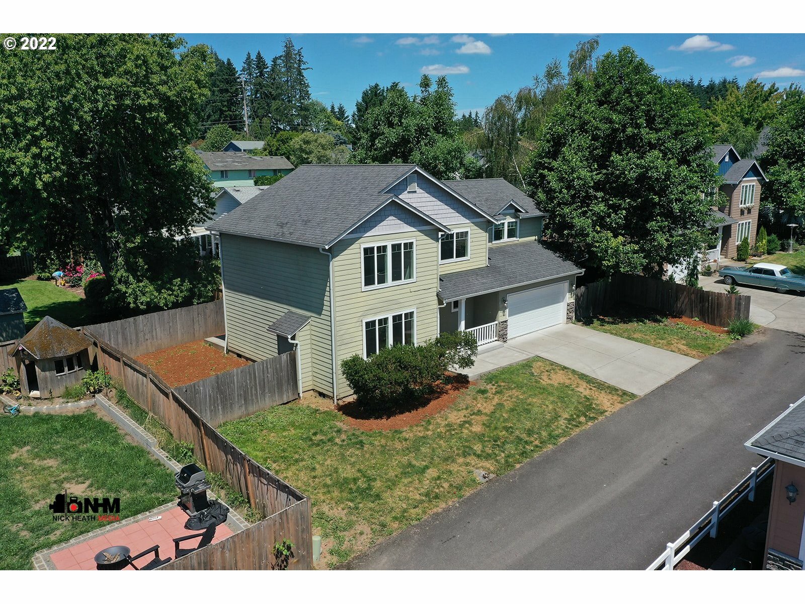 Property Photo:  9609 NW 4th Ave  WA 98665 