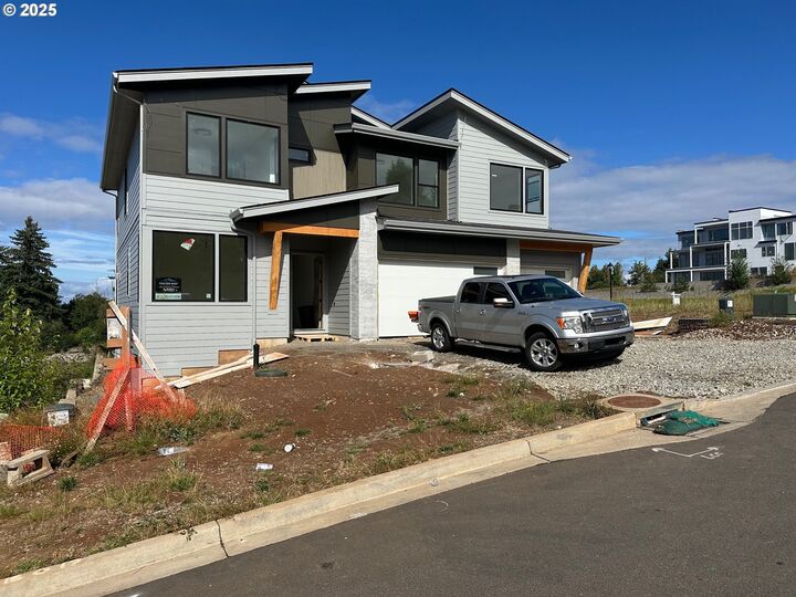 Property Photo:  1597 NW Goodwin St  WA 98607 