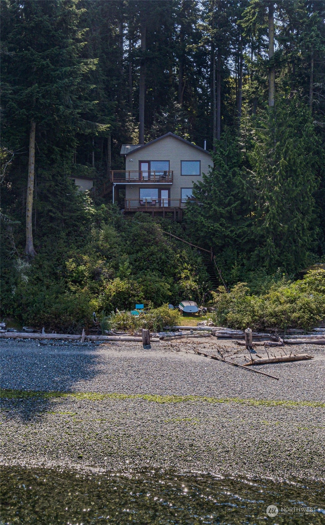 Property Photo:  361 S Bay Way  WA 98365 