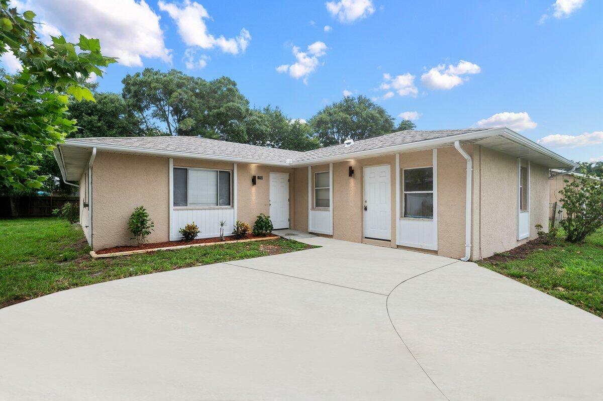 Property Photo:  1758 SW McAllister Lane  FL 34953 