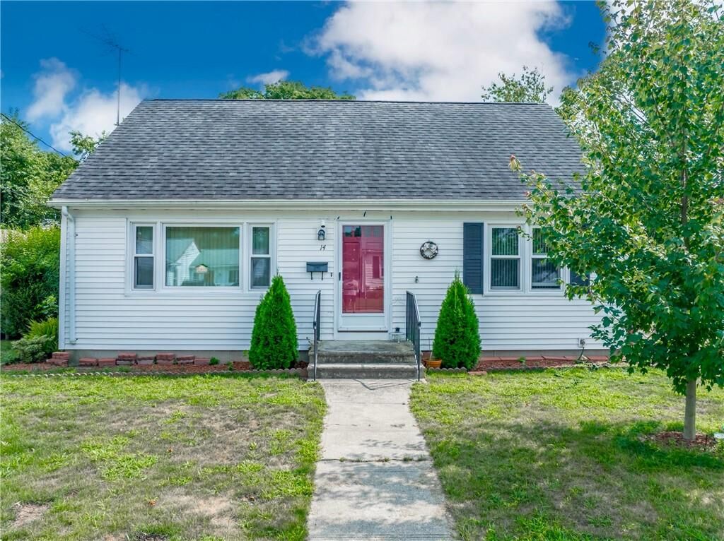 Property Photo:  14 Brookfield Drive  RI 02920 