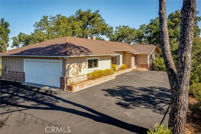 Property Photo:  6980 Valle Avenue  CA 93422 