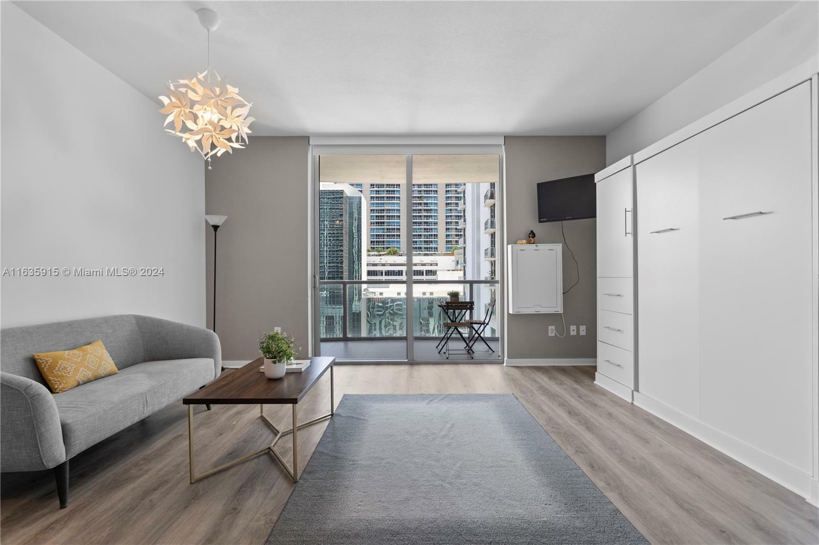 Property Photo:  1050 Brickell Ave 1506  FL 33131 