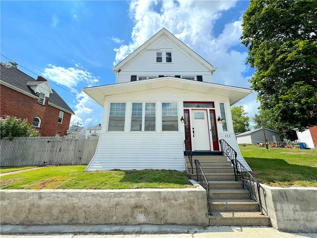 Property Photo:  111 N 4th St  PA 15697 