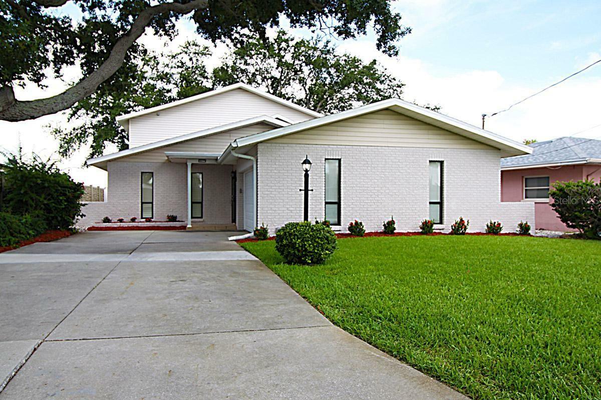 Property Photo: 517 20th Avenue FL 33785