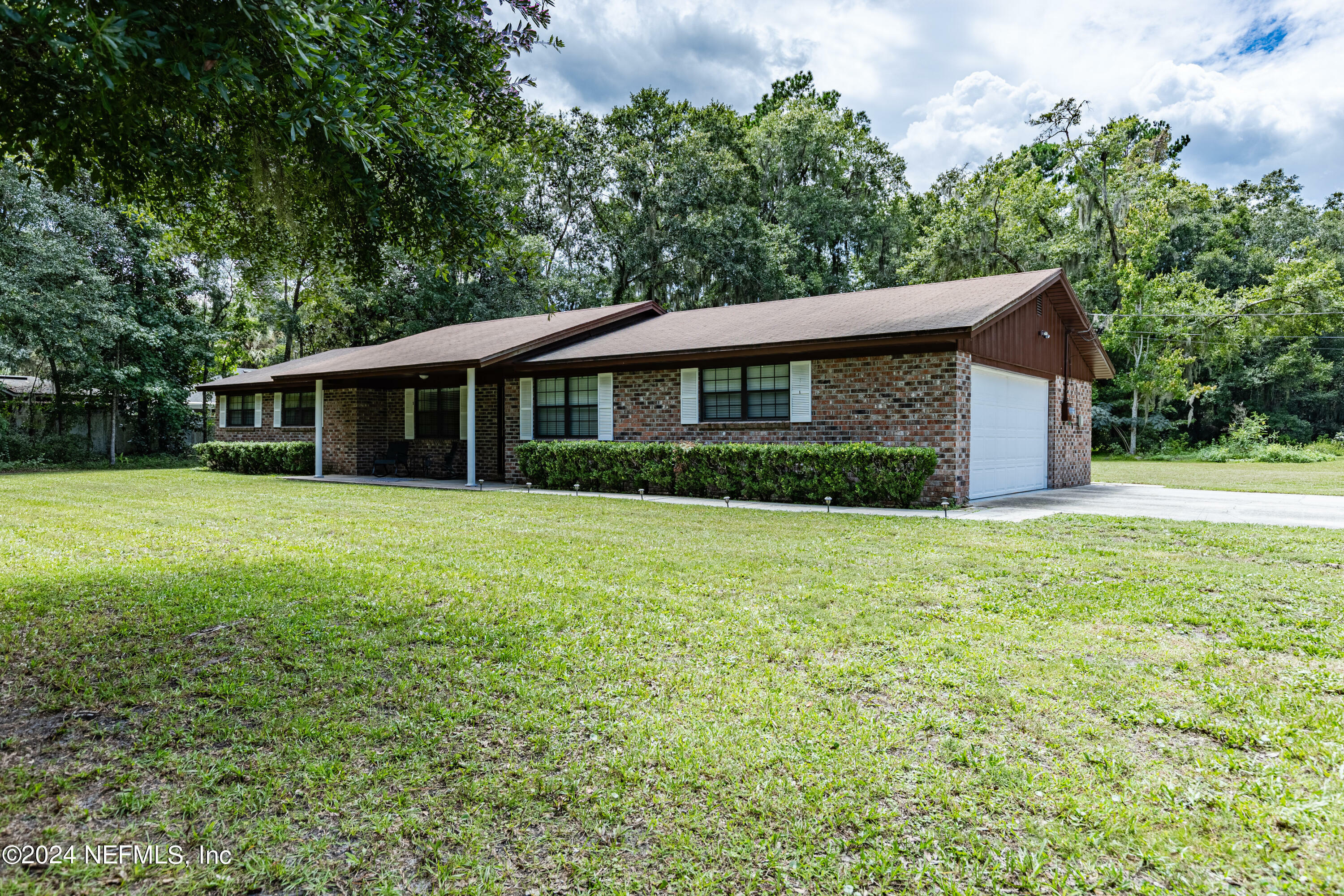 Property Photo:  3288 County Road 209  FL 32043 