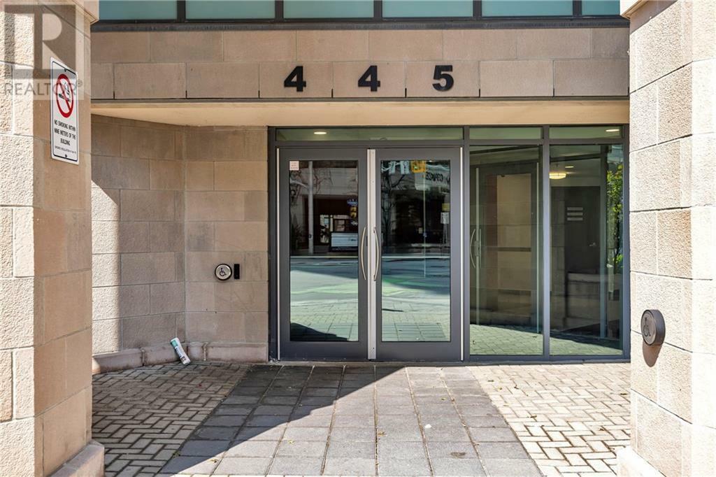 Property Photo:  445 Laurier Avenue West 302  ON K1R 0A2 