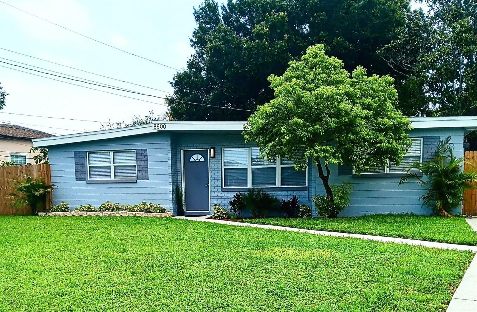 Property Photo:  8600 94th Street  FL 33777 