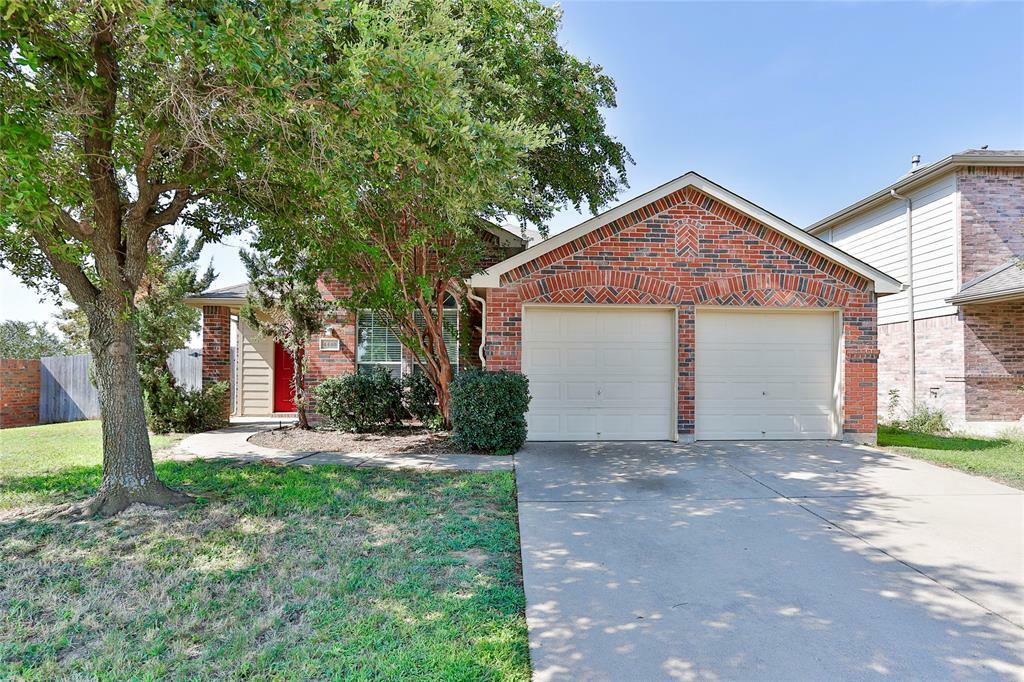 Property Photo:  4440 Westbend Lane  TX 76244 