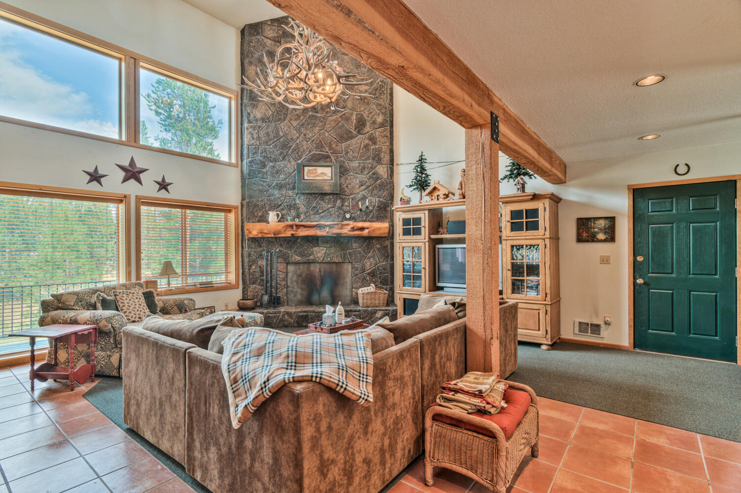 15124 E River Loop Drive  Bend OR 97707 photo