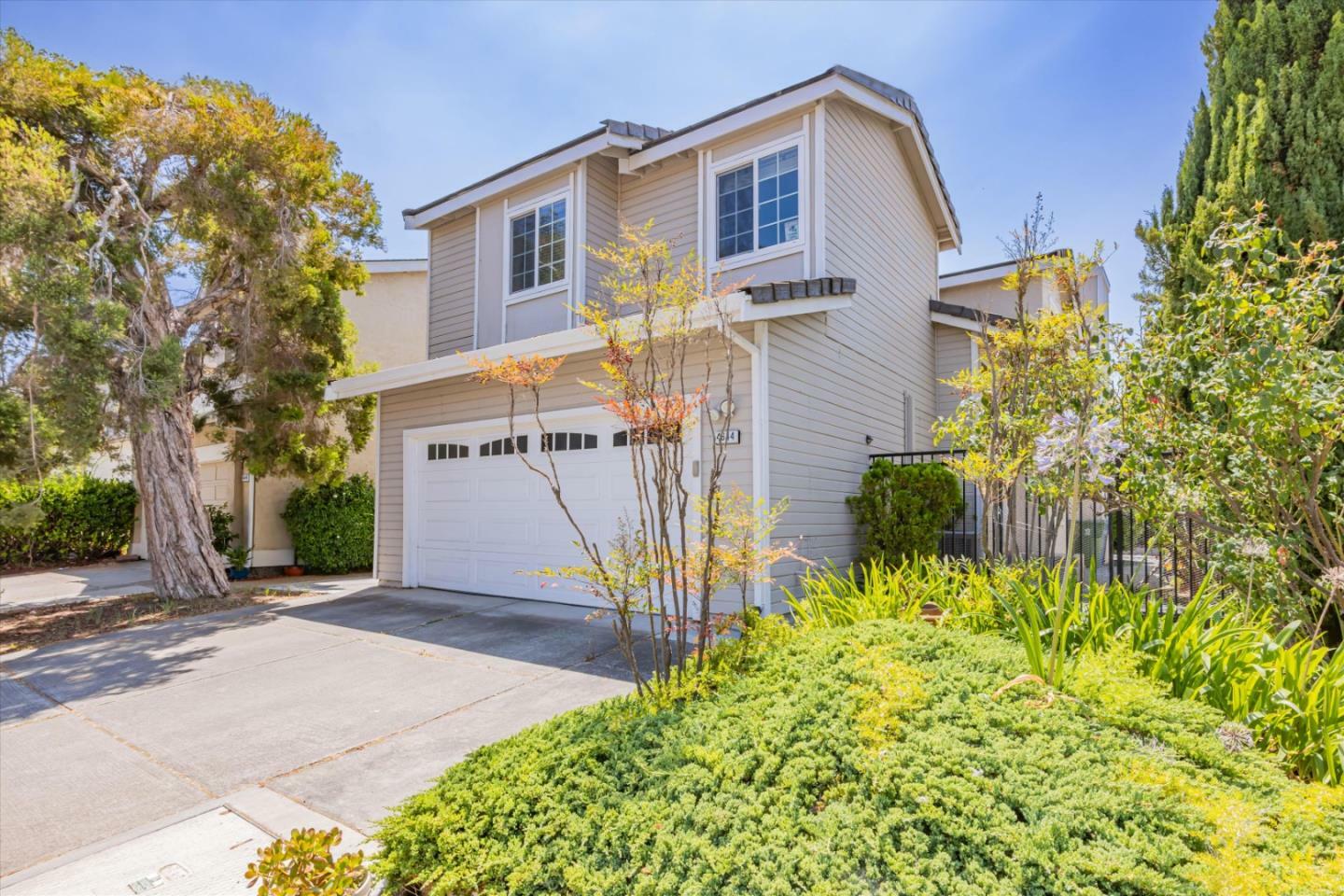 Property Photo:  4644 Creekwood Drive  CA 94555 