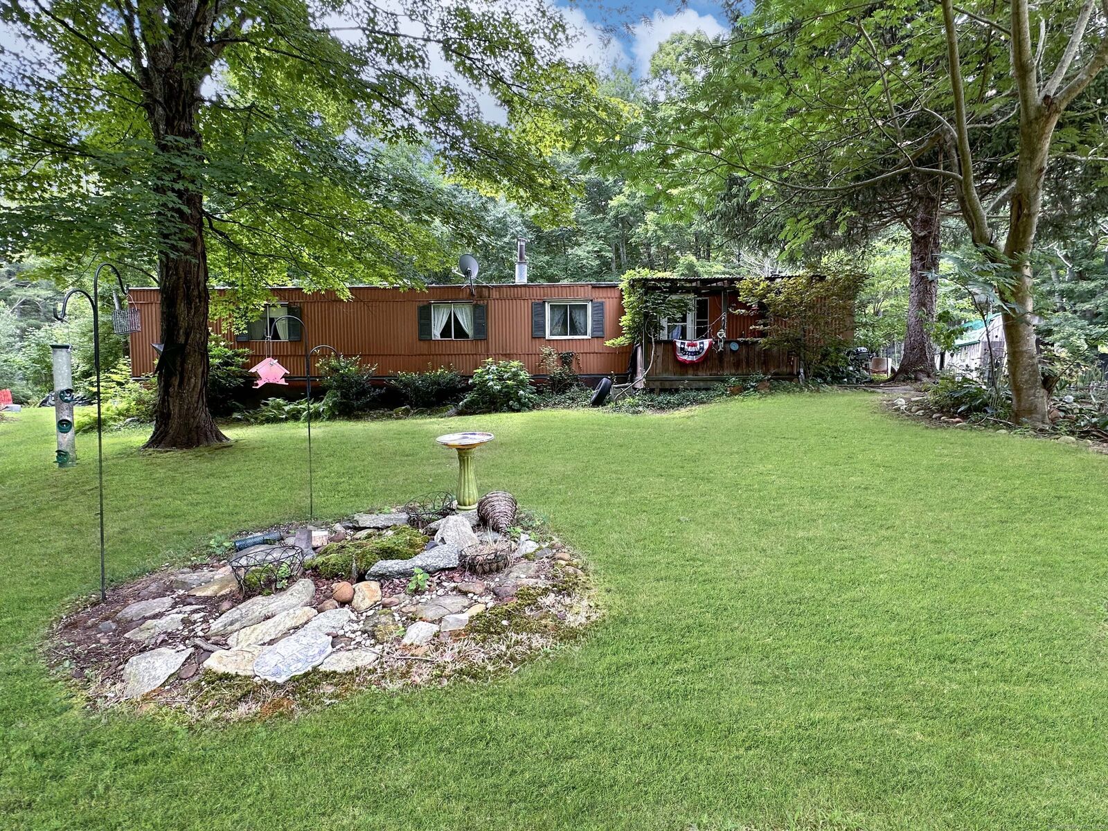 Property Photo:  593 Warrenville Road  CT 06250 