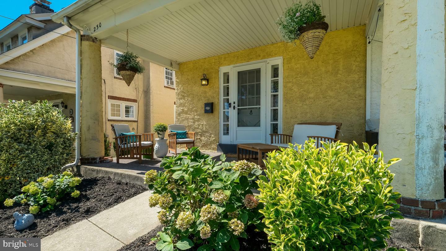 Property Photo:  230 Harwicke Road  PA 19064 