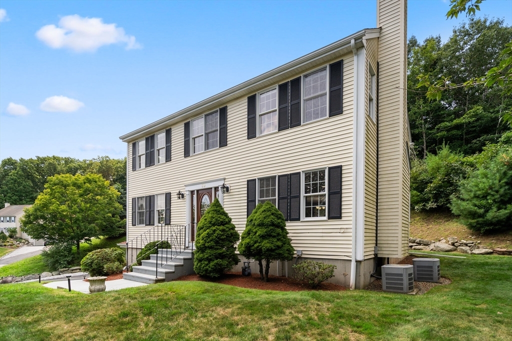 Property Photo:  39 Overlook Drive  MA 01752 