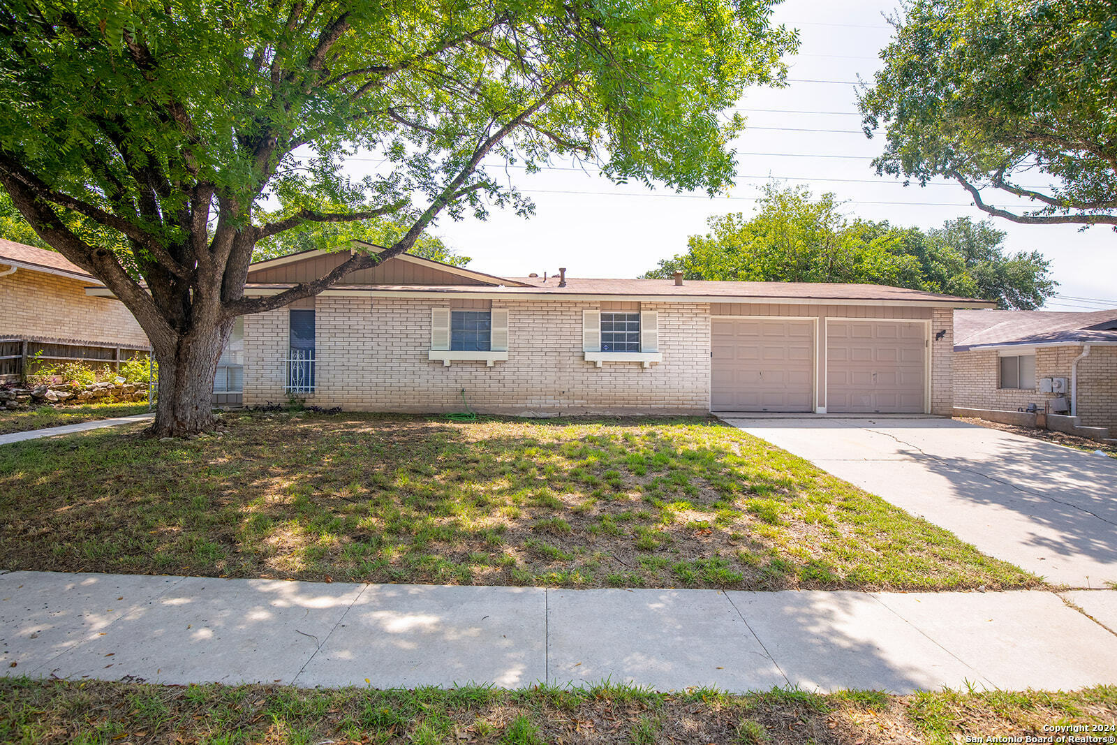 Property Photo:  6811 Evening Sun St  TX 78238 