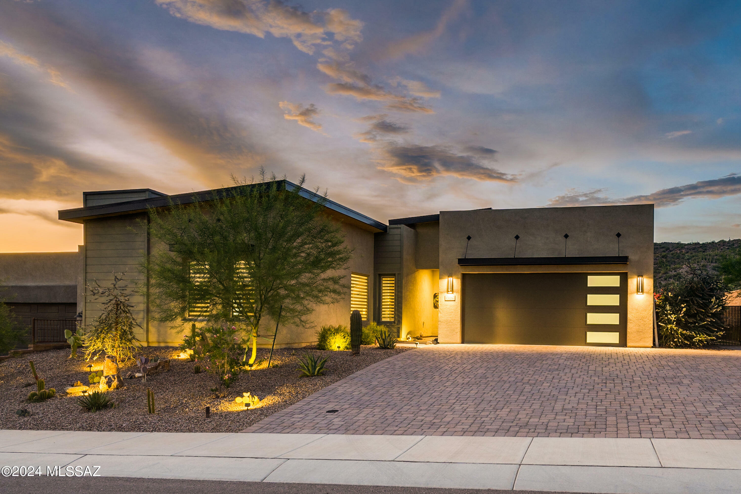 Property Photo:  7062 W Patina Drive  AZ 85658 