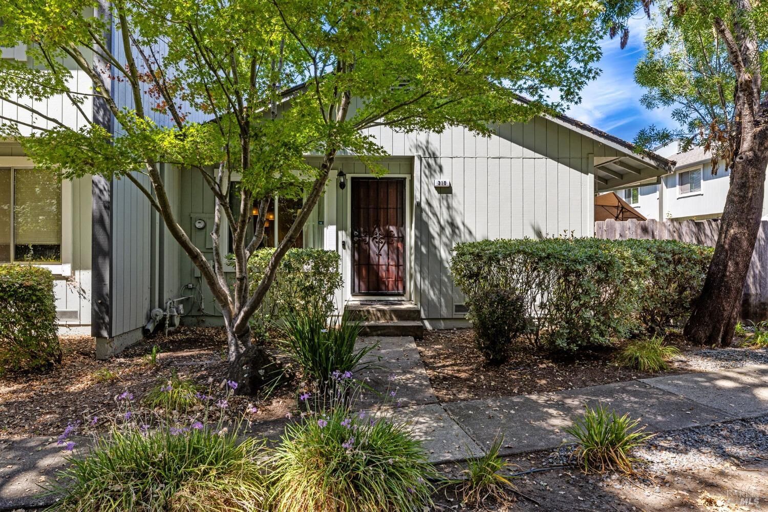 Property Photo:  310 Harvest Lane  CA 95401 