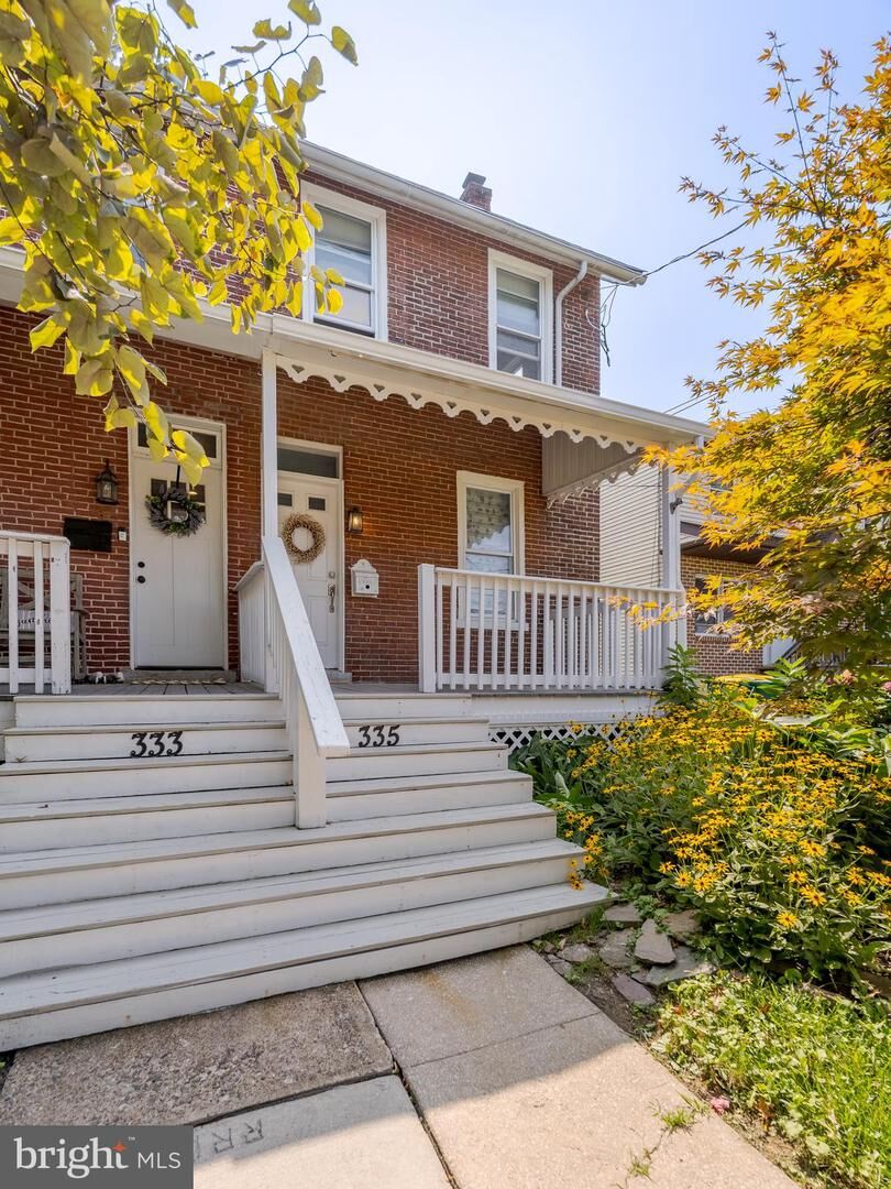 Property Photo:  335 Elm Avenue  PA 19454 