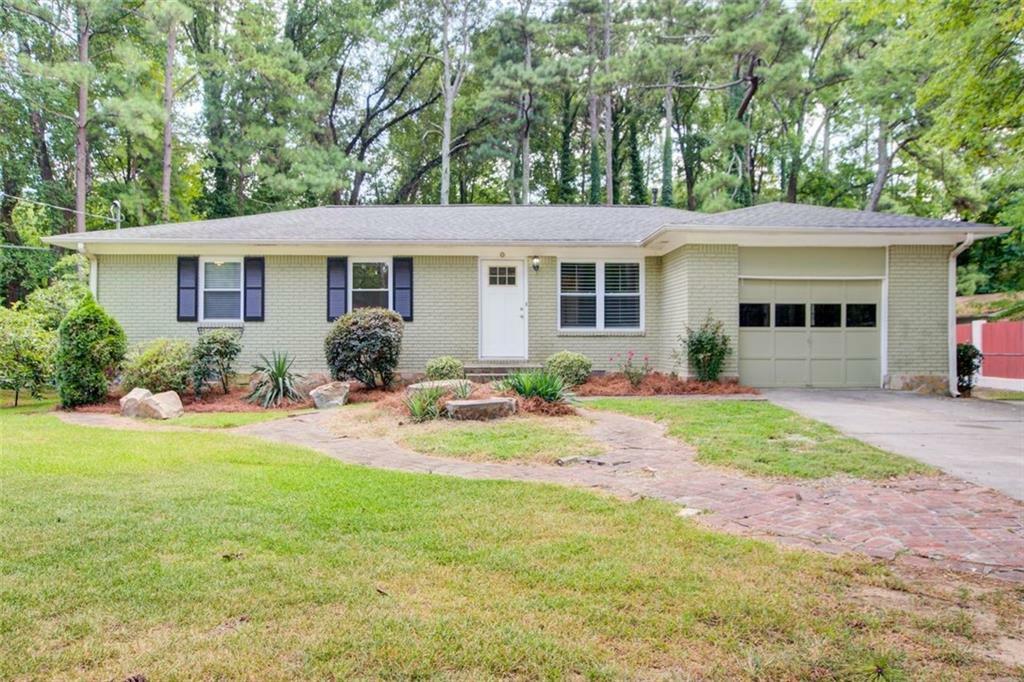 940 Lancelot Drive  Norcross GA 30071 photo