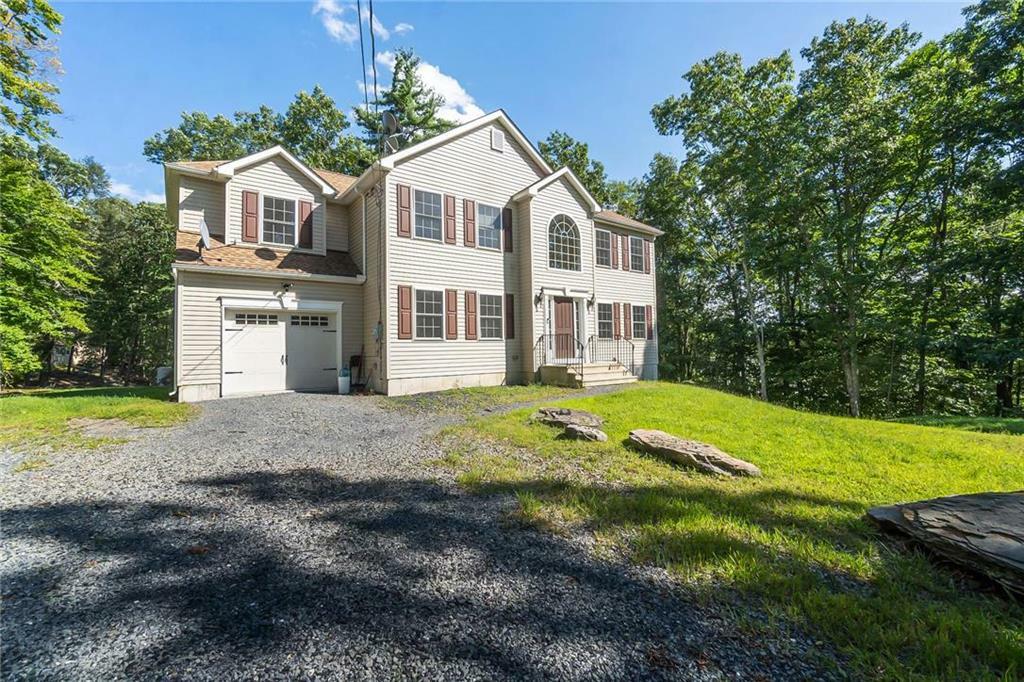 Property Photo:  1037 Bear Swamp Road  PA 18302 