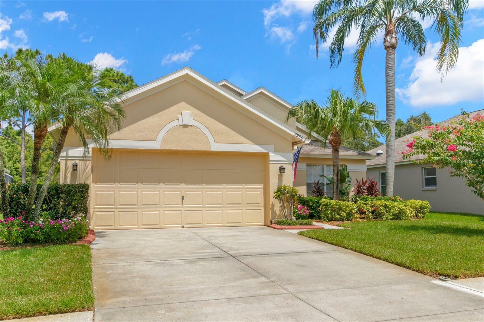 Property Photo:  9980 Stockbridge Drive  FL 33626 